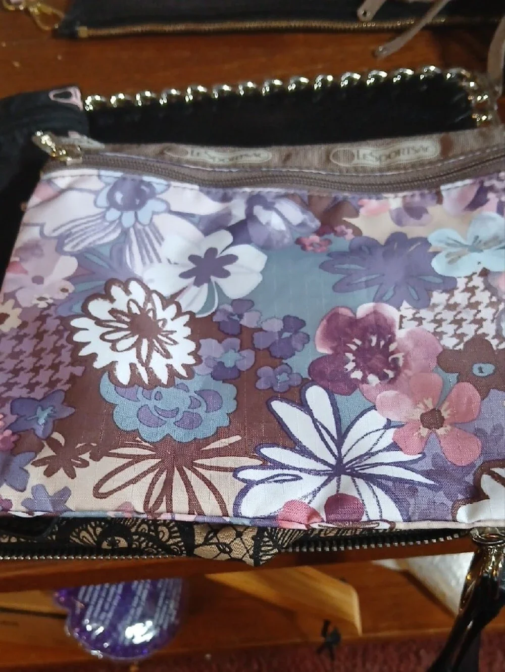 2 LeSportsac  2 Pouches ,bracelet Nwot